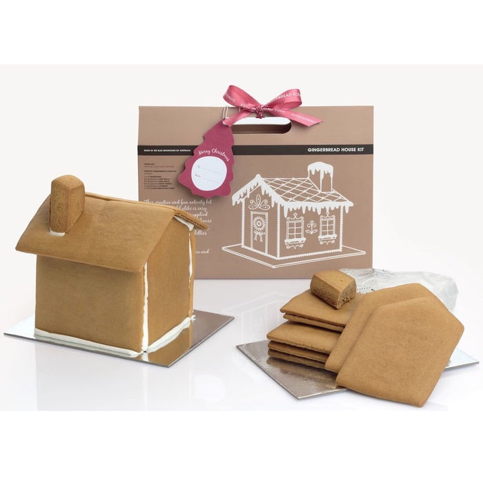 Gingerbread Folk House Kit 600g